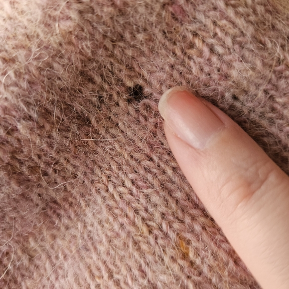 Hilda Ltd 100% Wool Beret Hat Beanie Creamy Beige Hand knitted Hand Wash - Picture 4 of 4